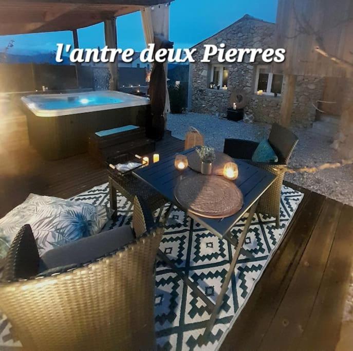 L'Antre Deux Pierres, Romantisme, Jacuzzi Exterieur, Plateau Dinatoire Bouyon Exterior foto