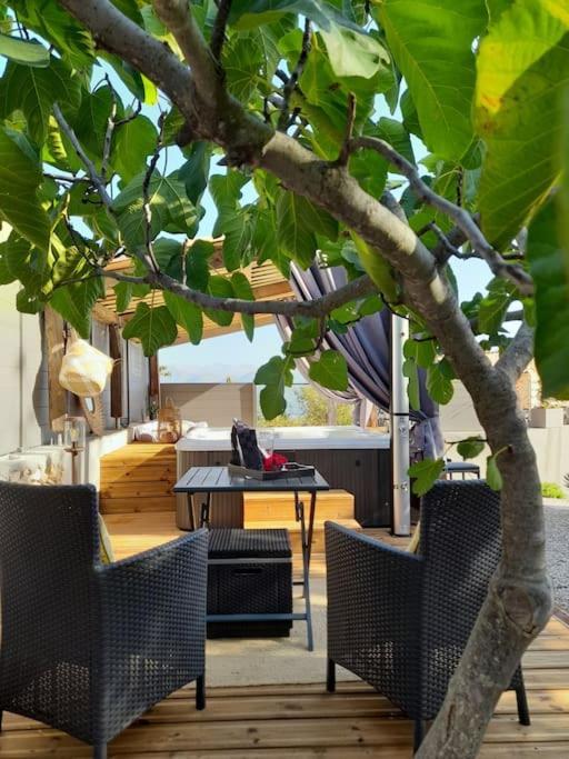 L'Antre Deux Pierres, Romantisme, Jacuzzi Exterieur, Plateau Dinatoire Bouyon Exterior foto
